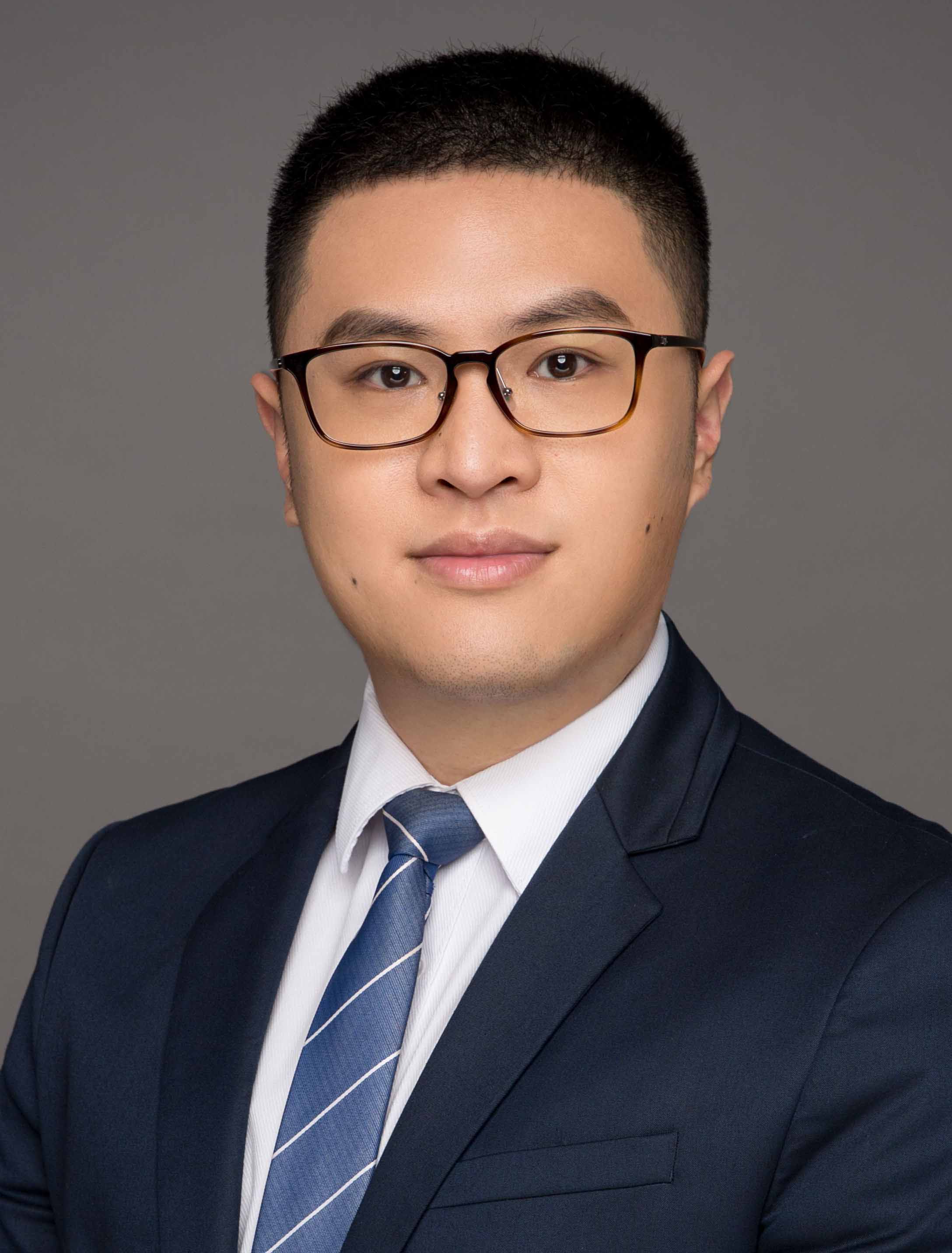 演讲者照片占位符